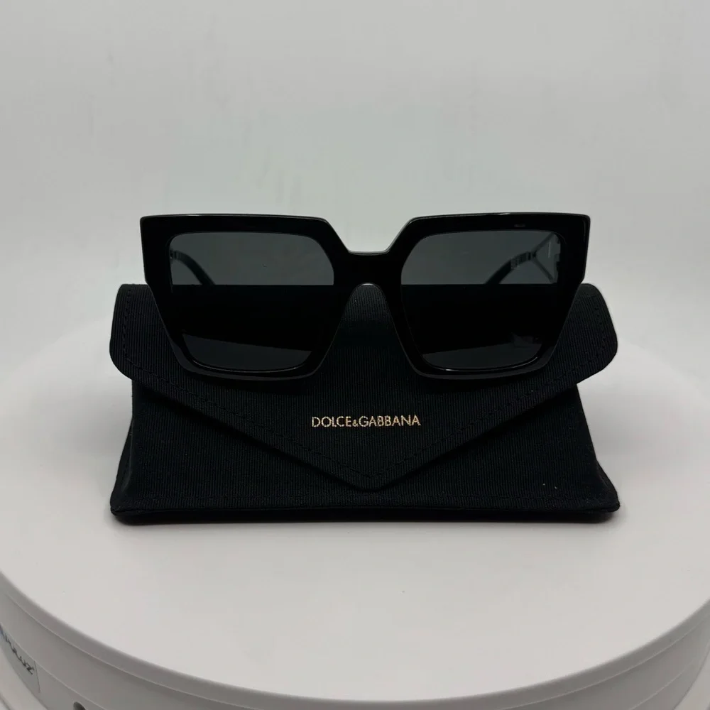 Dolce & Gabbana Black Diva Square Oversized Frame Sunglasses Luxury, Brand New!